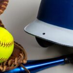 Descubre el equipamiento esencial para jugar béisbol