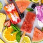 Paletas de frutas frescas: opción refrescante y saludable